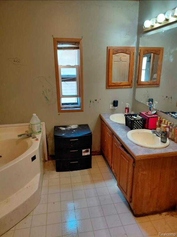 7857 Van Tyle Road Gaylord, MI 49735 - Photo 8 of 11