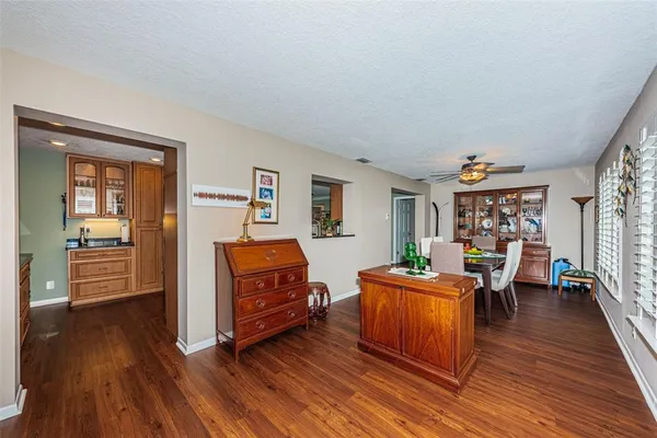 $350,000 | 4286 96th Avenue North, Pinellas Park, FL 33782