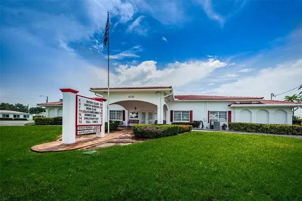 $350,000 | 4286 96th Avenue North, Pinellas Park, FL 33782