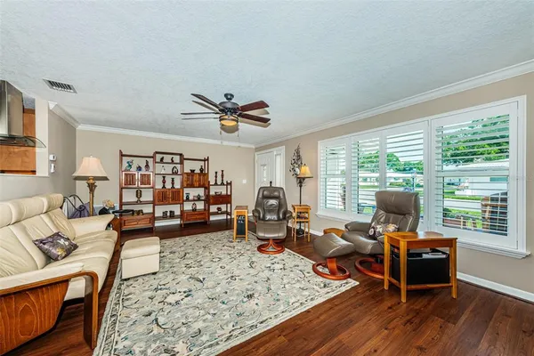$350,000 | 4286 96th Avenue North, Pinellas Park, FL 33782