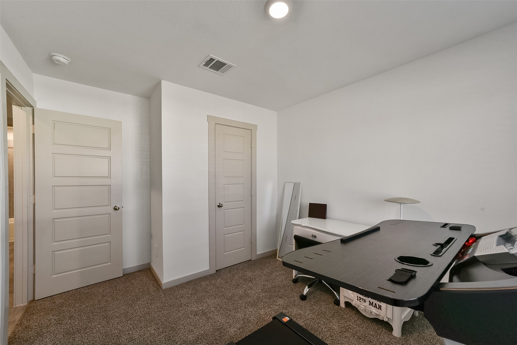 7834 Golden Rubia Lane Rosharon, TX 77583 - Photo 22 of 28 Bedroom 3