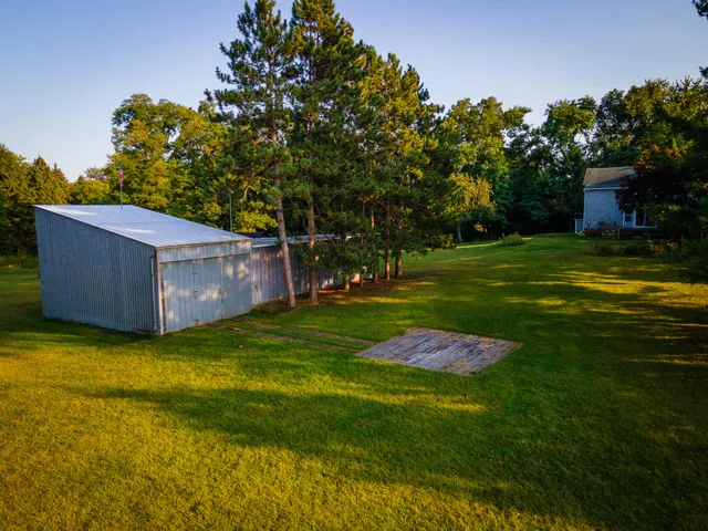 $649,000 | 5820 Squires Road, Jackson, MI 49201