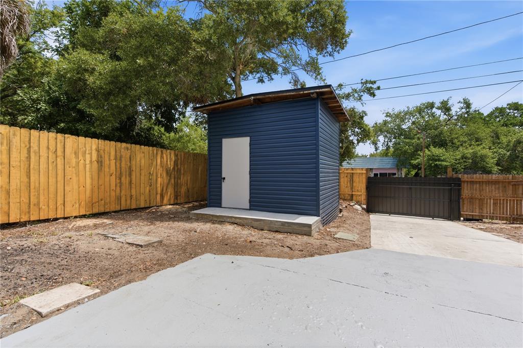1865 Springtime Avenue Clearwater, FL 33755 - Photo 18 of 27