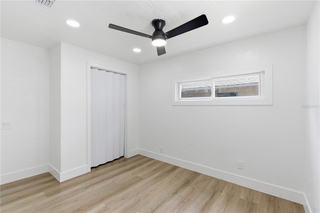 1865 Springtime Avenue Clearwater, FL 33755 - Photo 9 of 27