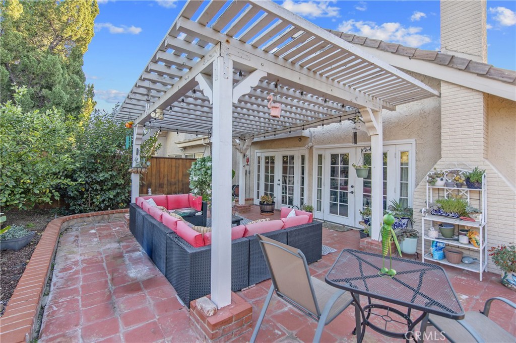 27104 Rio Prado Drive Valencia, CA 91354 - Photo 42 of 43