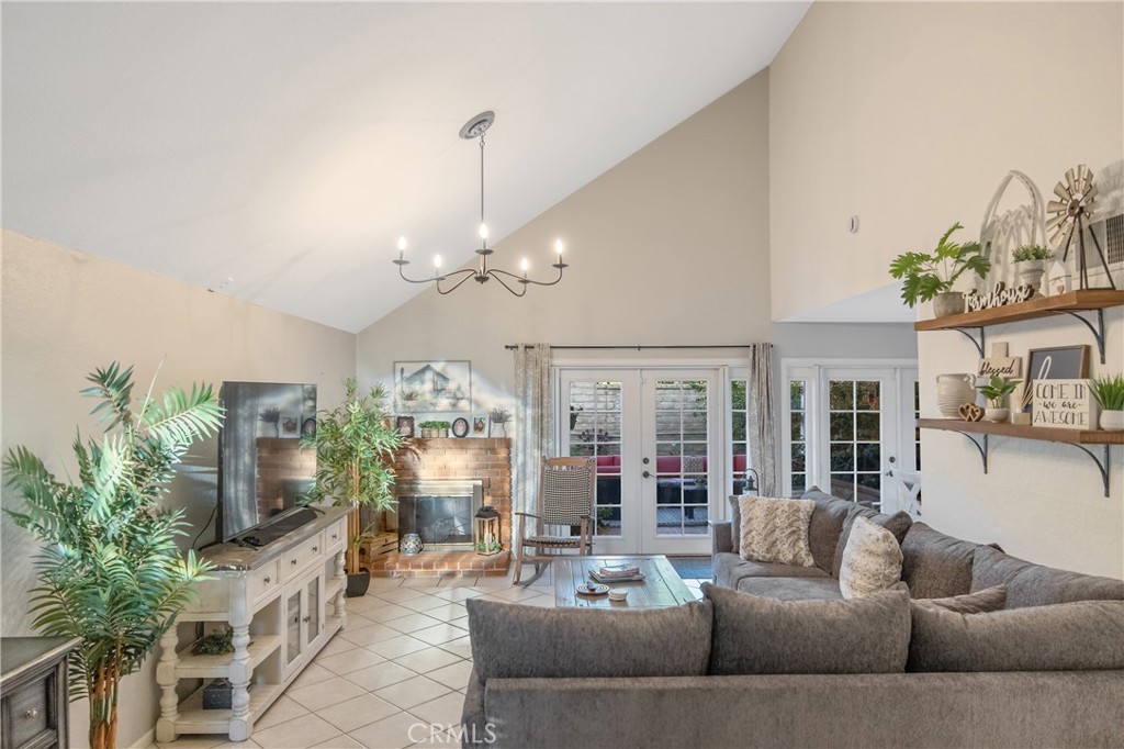 27104 Rio Prado Drive Valencia, CA 91354 - Photo 6 of 43