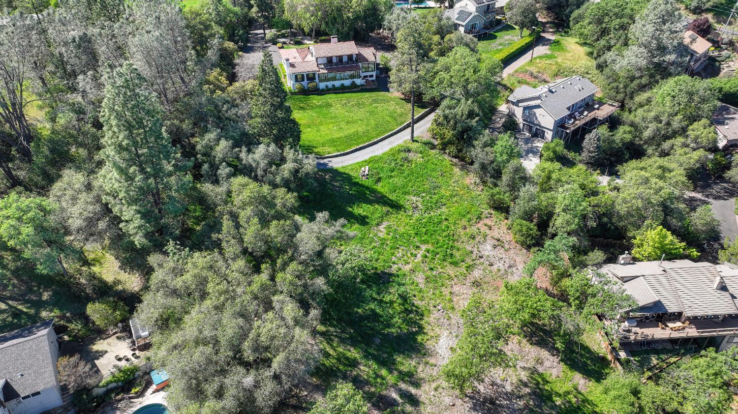 0 Rio Vista Drive Auburn, CA 95603 - Photo 3 of 4 an aerial view of a house with a yard and lake view
