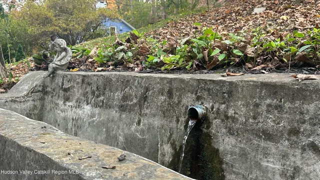 view of outdoor space and yard
