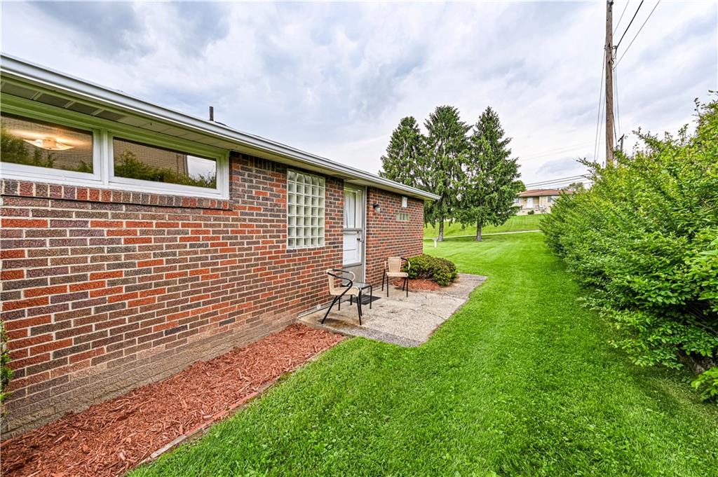 13740 Ridge Road Irwin, PA 15642 - Photo 42 of 43 a view of a backyard with sitting area