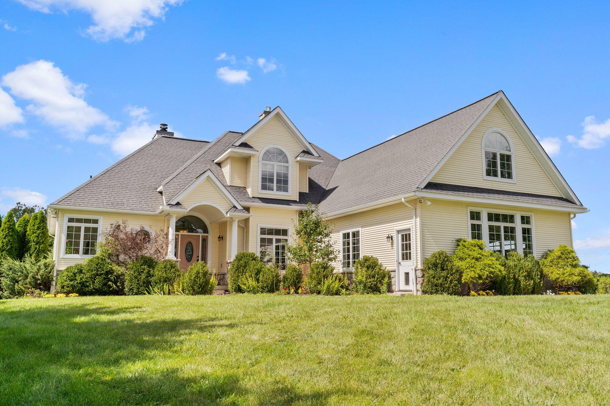 1280 Sylvan Road Chelsea, MI 48118 - Photo 2 of 58 44-web-or-mls-_DSC0304