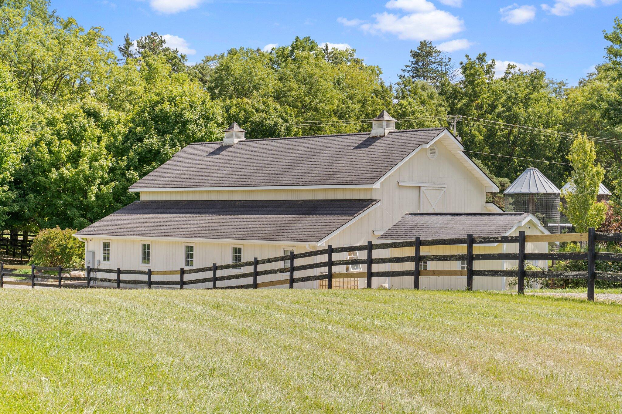 1280 Sylvan Road Chelsea, MI 48118 - Photo 50 of 58 51-web-or-mls-_DSC0325