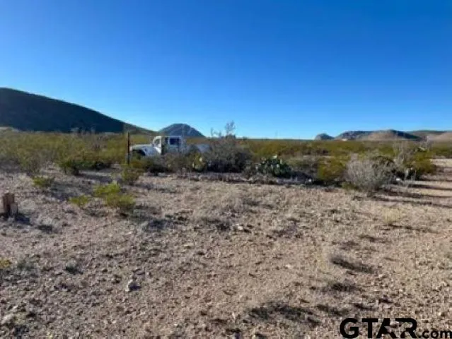 $90,000 | 27236 Huff Road, Alpine, TX 79830