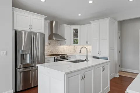 $1,380,000 | 1360 Masters Road, Unit 2023, Geneva, WI 53147