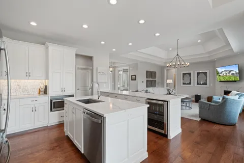 $1,380,000 | 1360 Masters Road, Unit 2023, Geneva, WI 53147