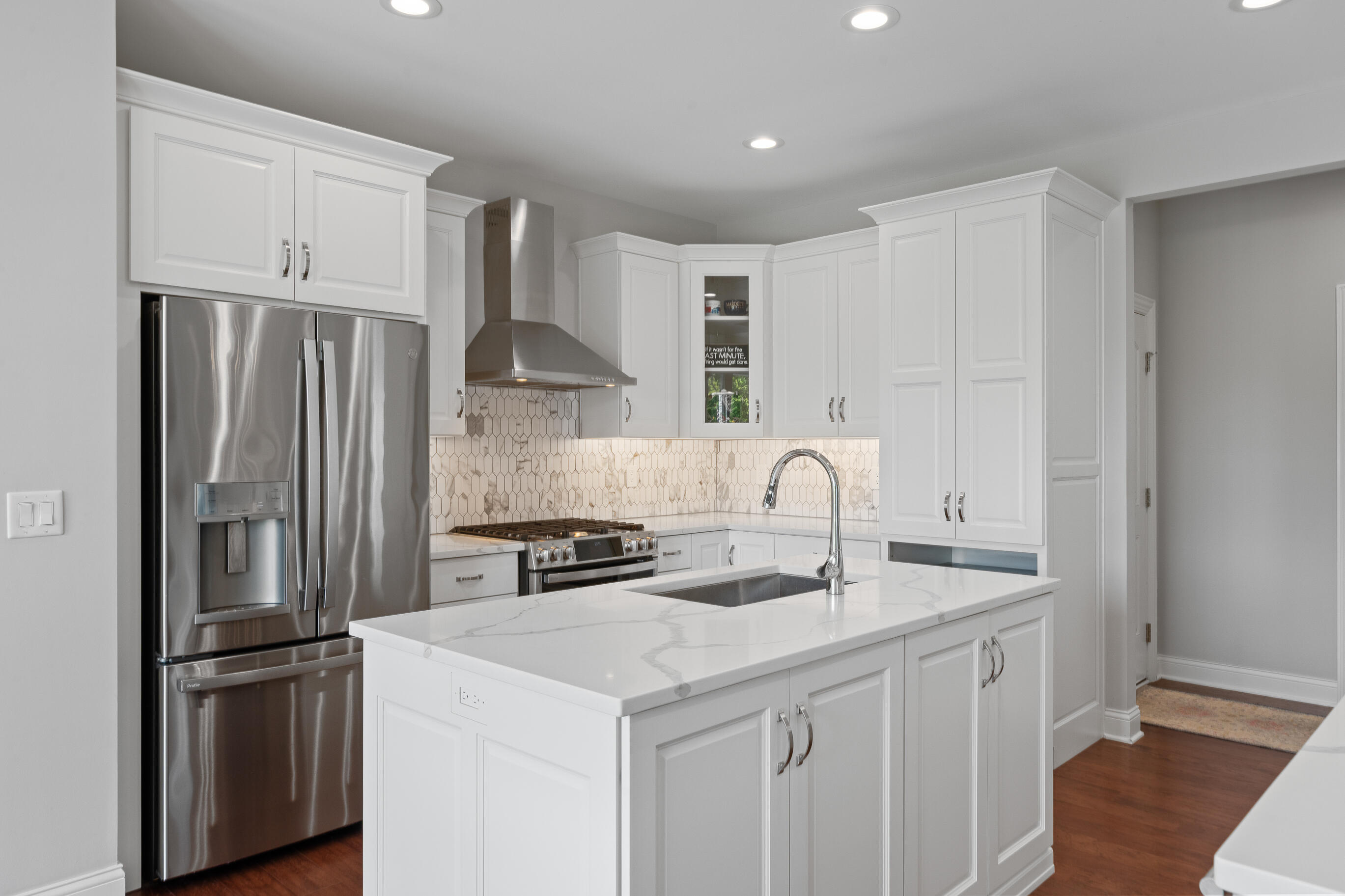 1360 Masters Road, Unit 2023 Geneva, WI 53147 - Photo 22 of 99 1360 Masters Rd - Selects-23