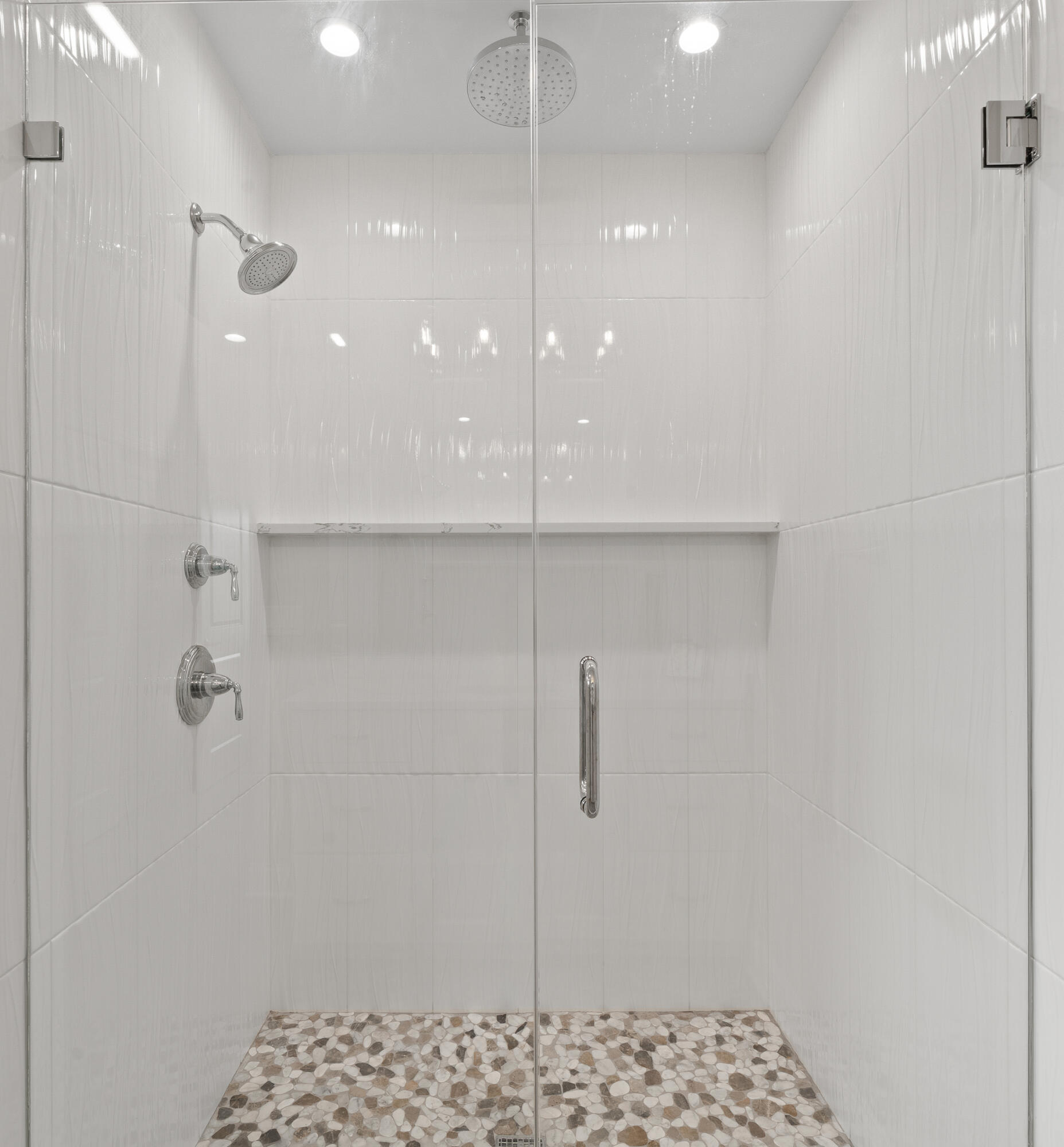 1360 Masters Road, Unit 2023 Geneva, WI 53147 - Photo 38 of 99 1360 Masters Rd - Selects-43