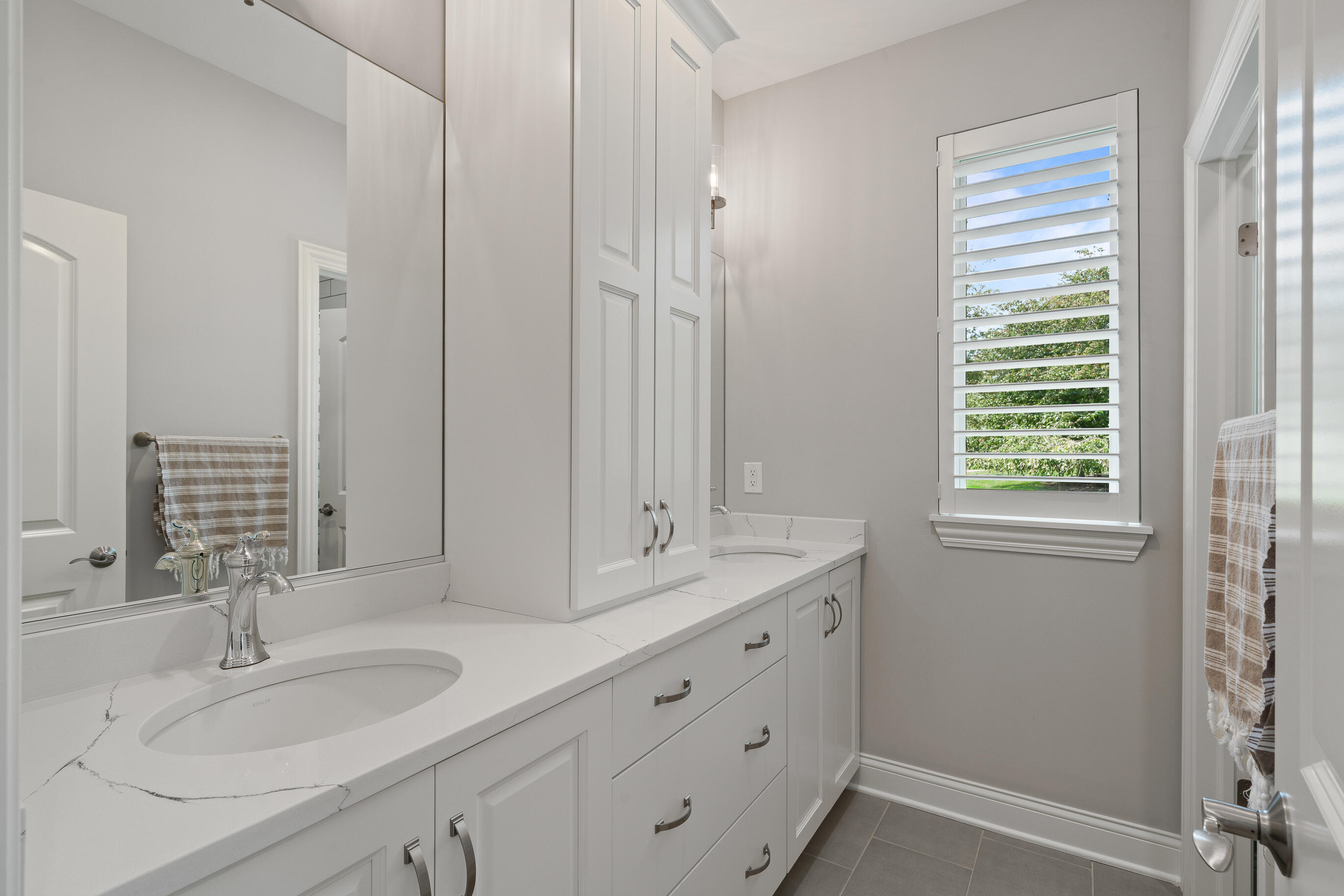 1360 Masters Road, Unit 2023 Geneva, WI 53147 - Photo 39 of 99 1360 Masters Rd - Selects-46