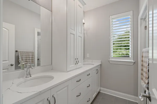 $1,380,000 | 1360 Masters Road, Unit 2023, Geneva, WI 53147