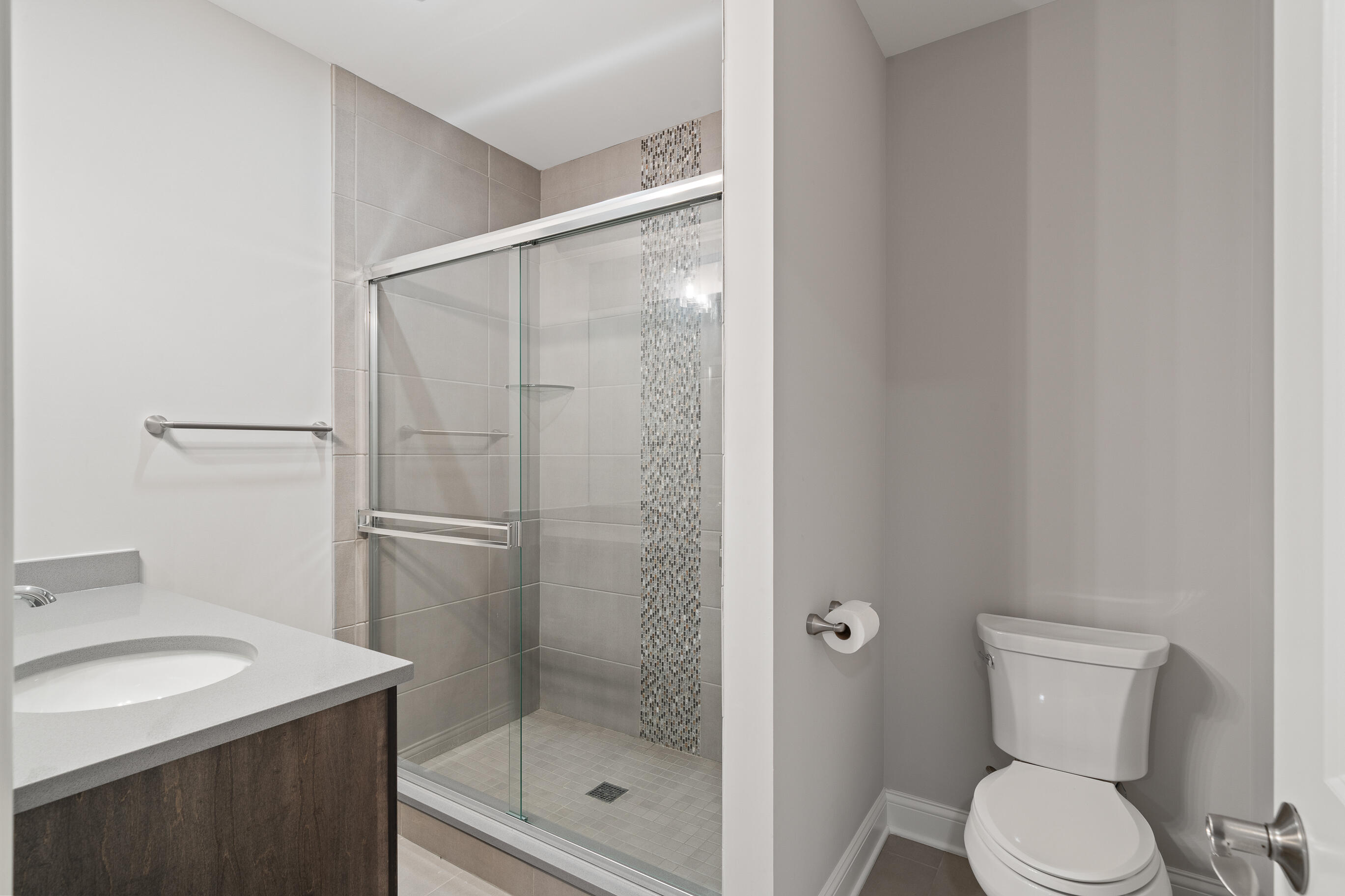 1360 Masters Road, Unit 2023 Geneva, WI 53147 - Photo 57 of 99 1360 Masters Rd - Selects-62