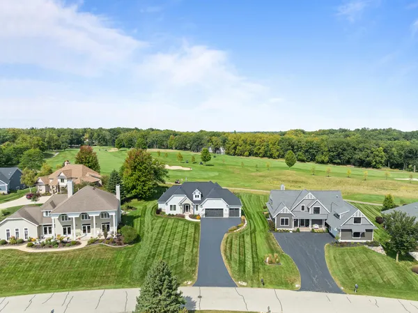 $1,380,000 | 1360 Masters Road, Unit 2023, Geneva, WI 53147