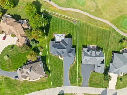 $1,380,000 | 1360 Masters Road, Unit 2023, Geneva, WI 53147