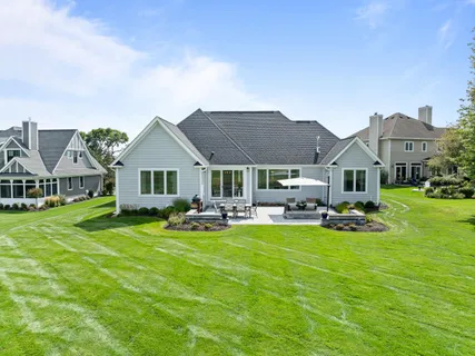$1,380,000 | 1360 Masters Road, Unit 2023, Geneva, WI 53147