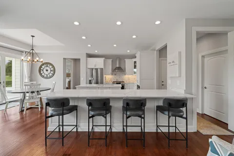 $1,380,000 | 1360 Masters Road, Unit 2023, Geneva, WI 53147