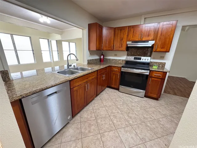 $5,400 | 7534 Huialoha Street, Honolulu, HI 96825