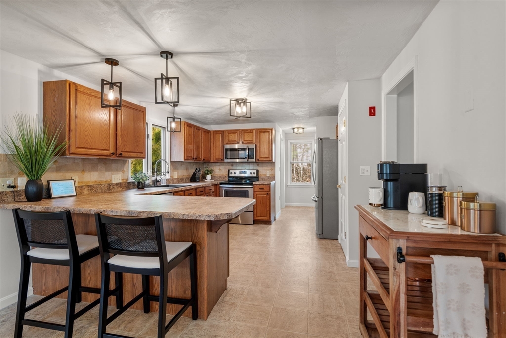 59 Howard Street Milford, MA 01757 - Photo 7 of 17