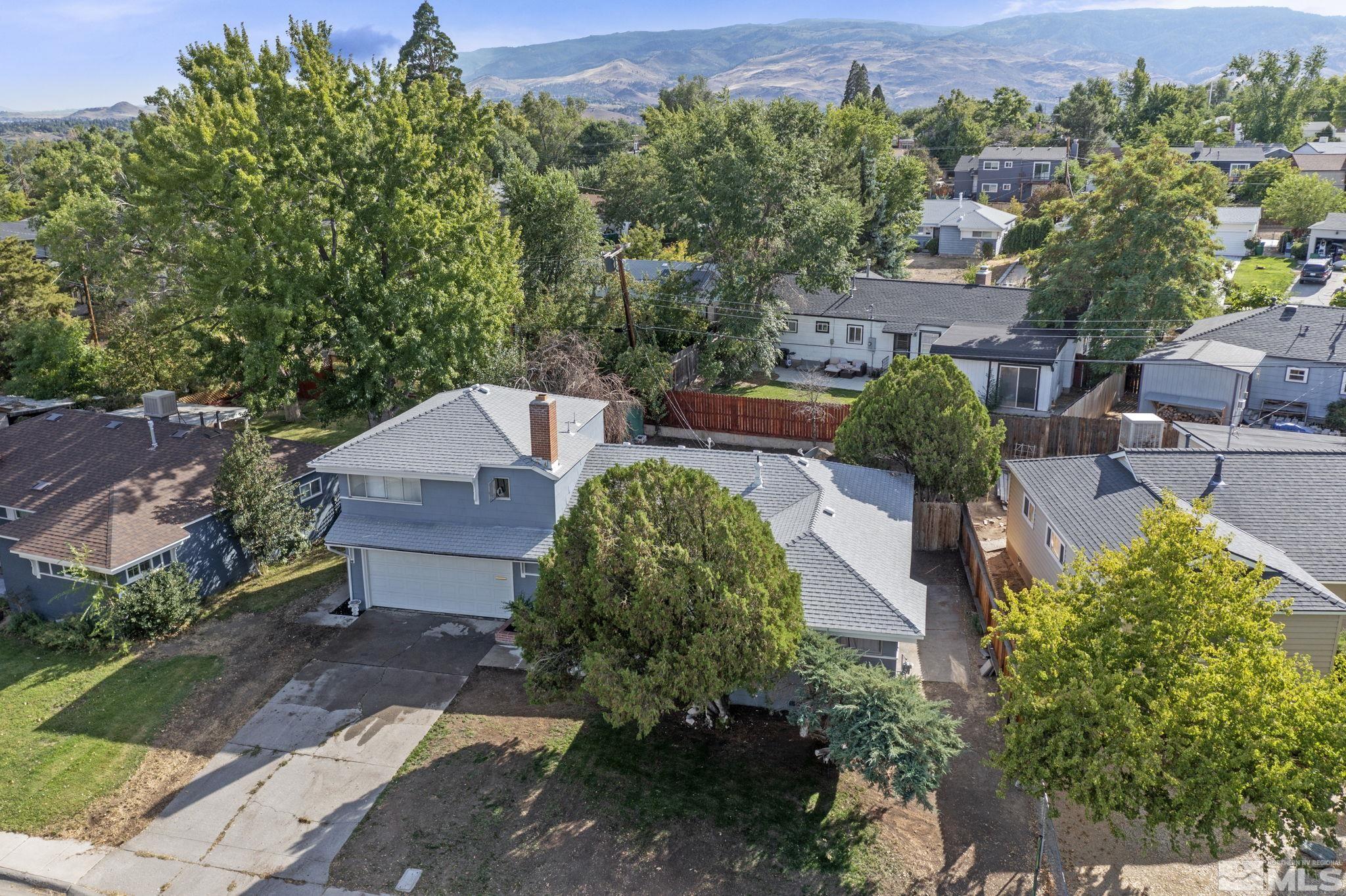855 Ruby Avenue Reno, NV 89503 - Photo 2 of 31 Photo 2