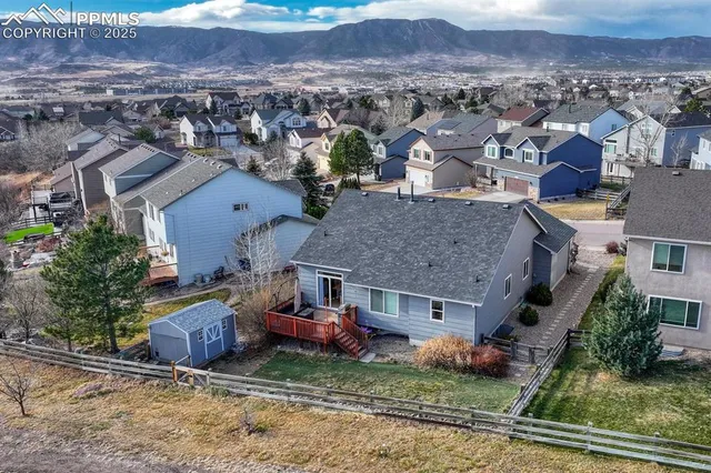 $599,999 | 566 Oxbow Drive, Monument, CO 80132