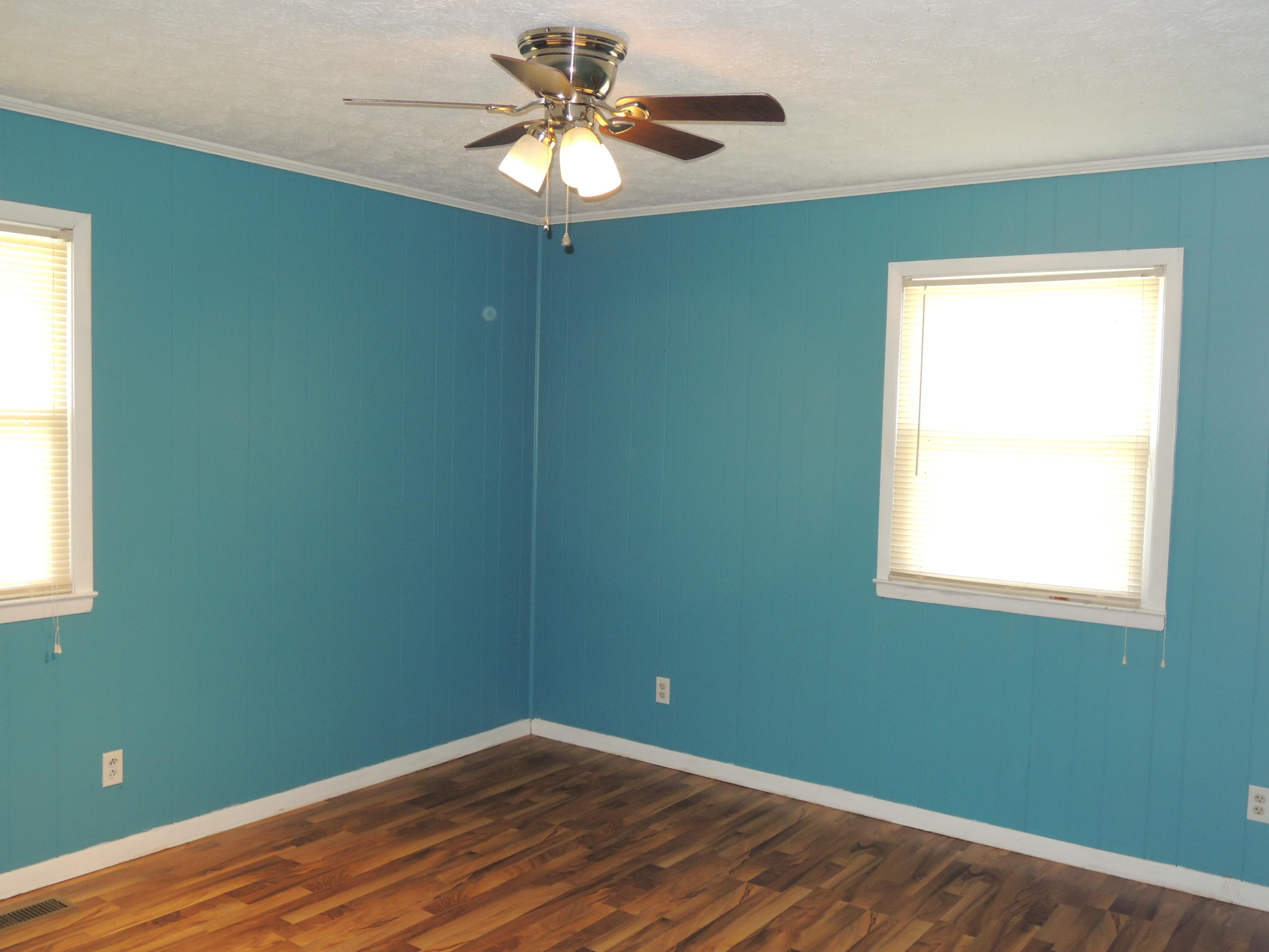710 Yellow Cliff Road Jamestown, TN 38556 - Photo 10 of 12 Soto (3)