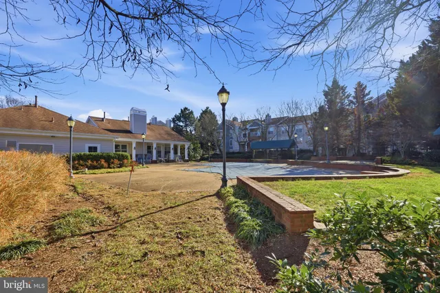 $285,000 | 20963 Timber Ridge Terrace, Unit 103, Ashburn, VA 20147