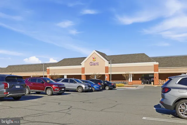 $285,000 | 20963 Timber Ridge Terrace, Unit 103, Ashburn, VA 20147