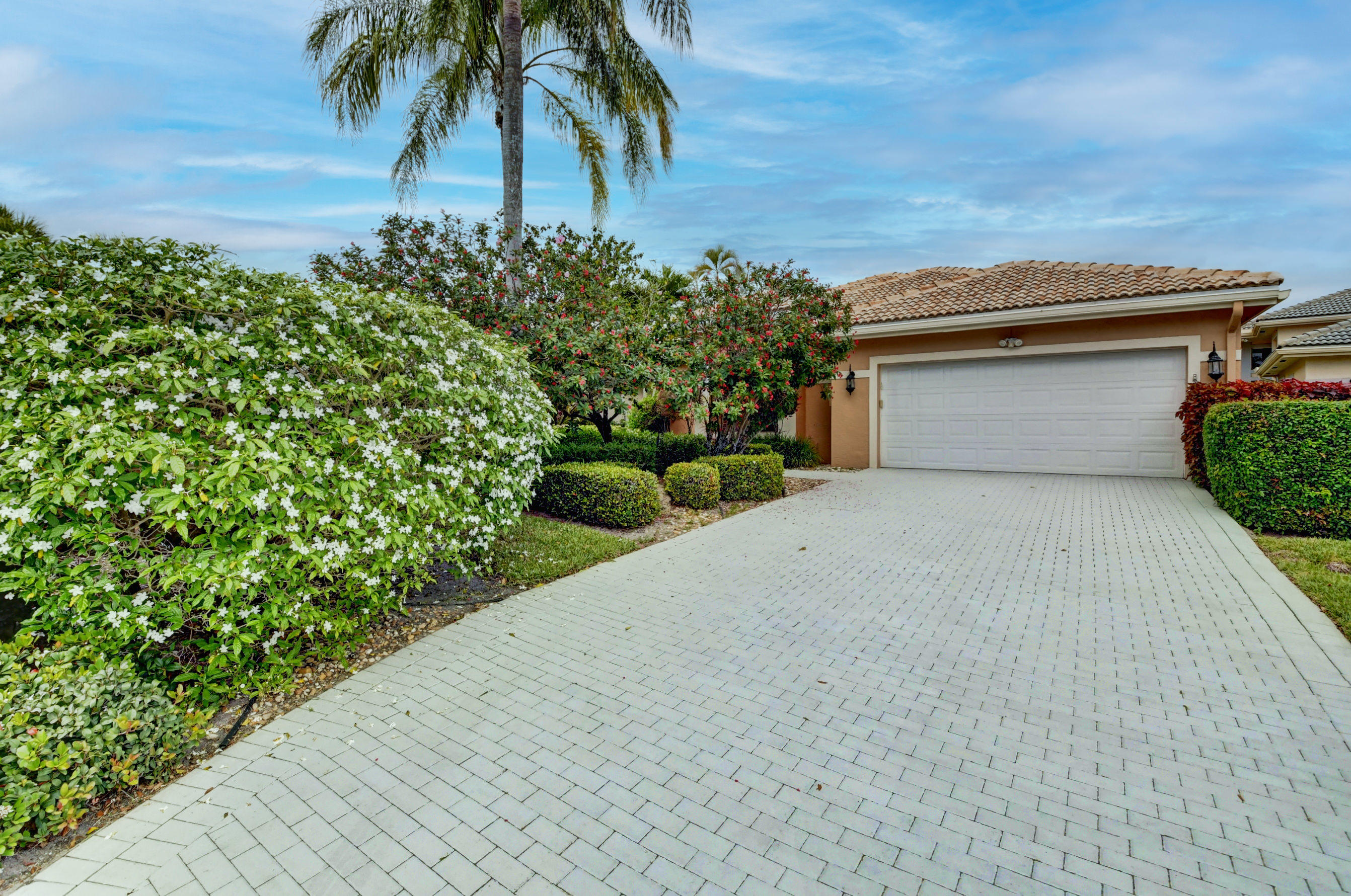 10177 Spyglass Way Boca Raton, FL 33498 - Photo 1 of 38 DSC_10001 (304)_5)_6)_7)_8)