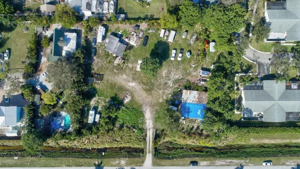 $850,000 | 3865 Aladdin Avenue, Boynton Beach, FL 33436