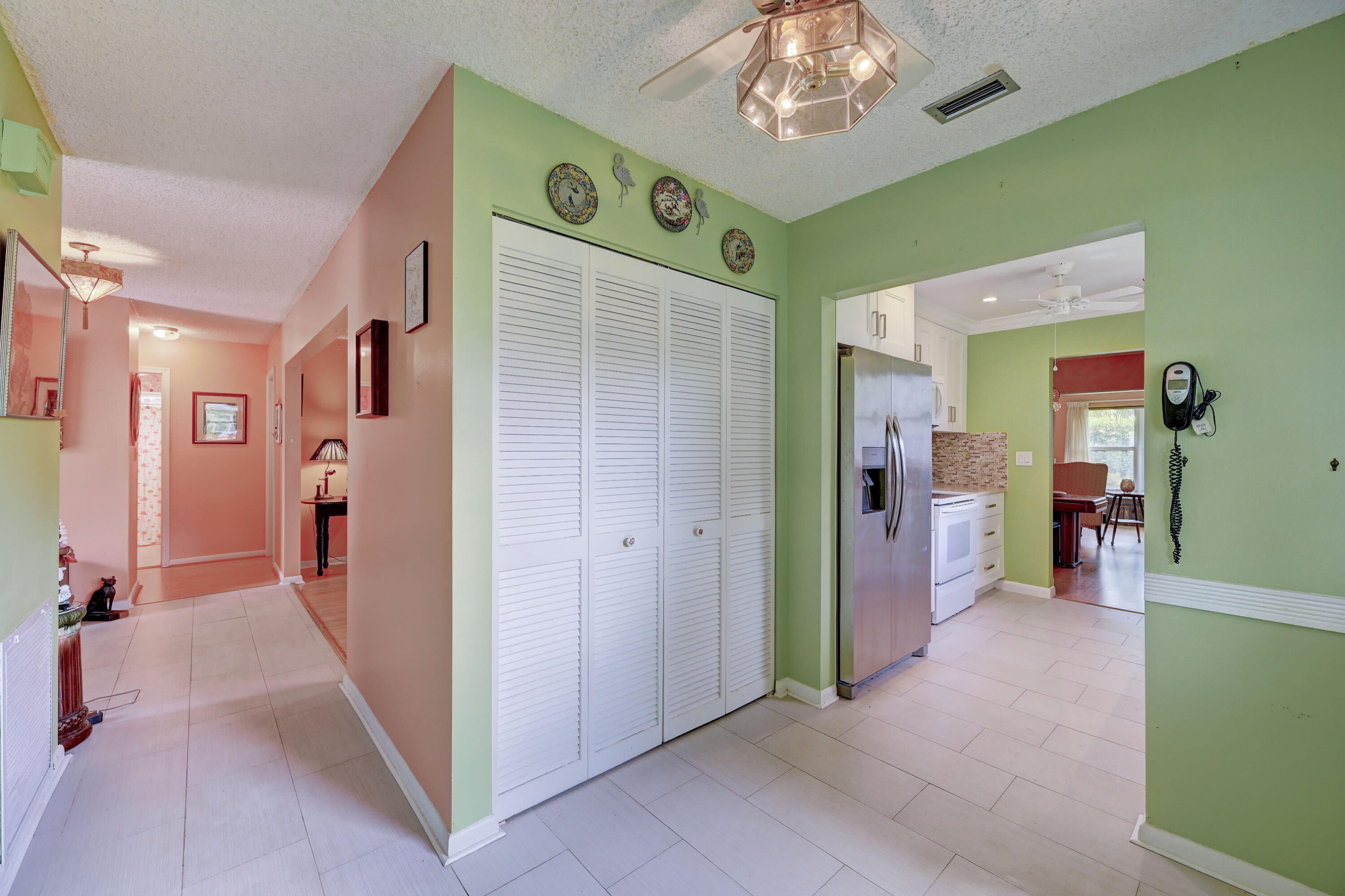 290 Del Rio Boulevard Boca Raton, FL 33432 - Photo 15 of 36 PANTRY CLOSET