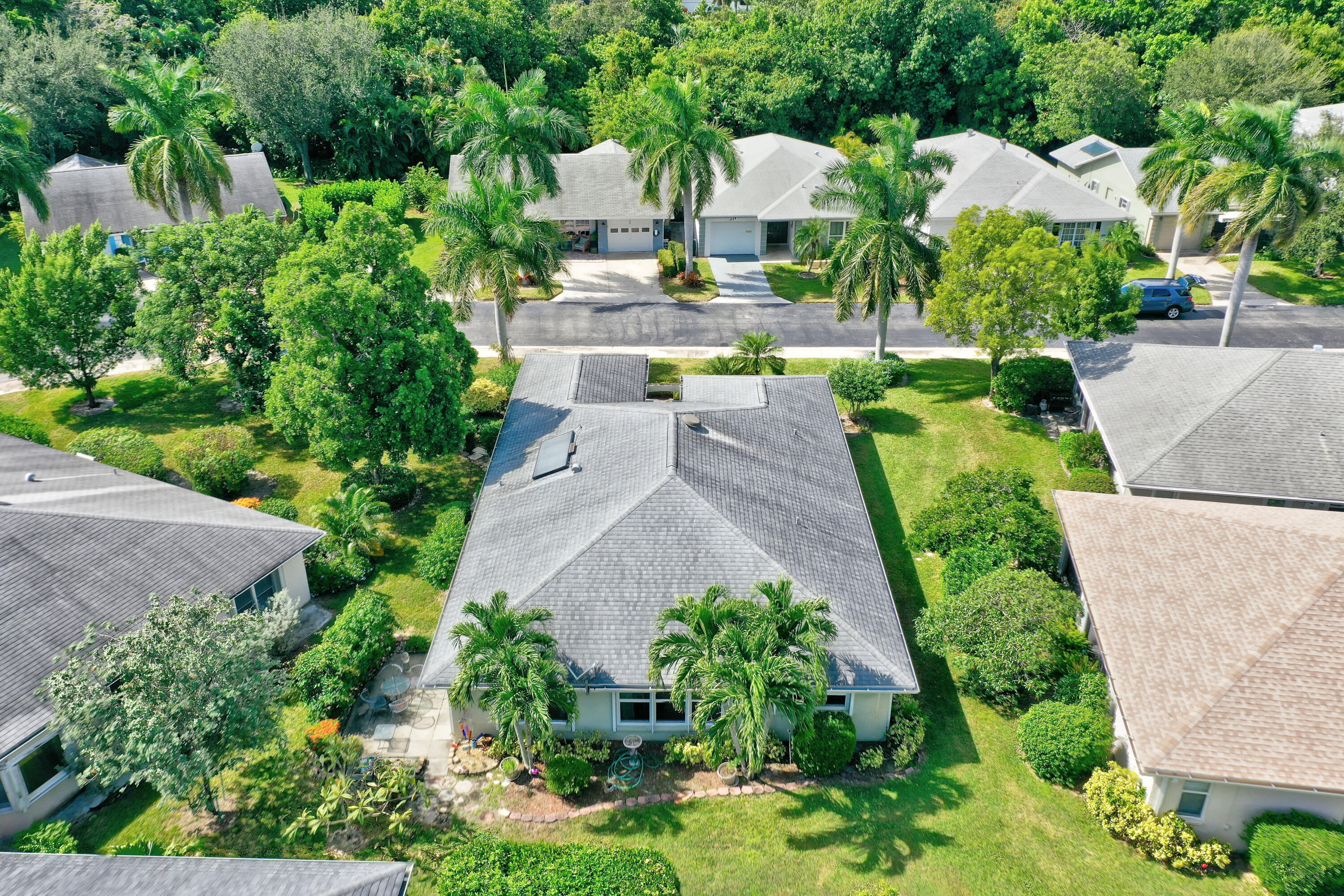 290 Del Rio Boulevard Boca Raton, FL 33432 - Photo 26 of 36 ZERO LOT LINE