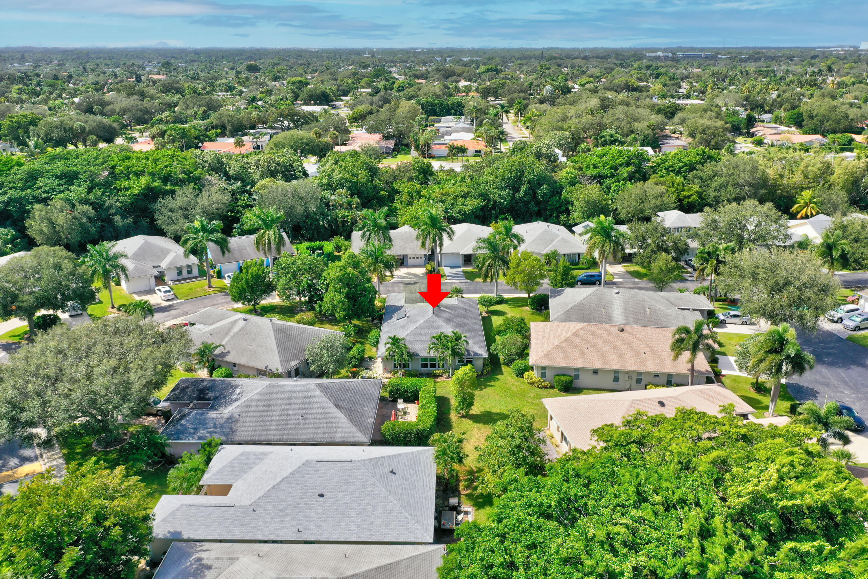 290 Del Rio Boulevard Boca Raton, FL 33432 - Photo 30 of 36 LOOKING WEST