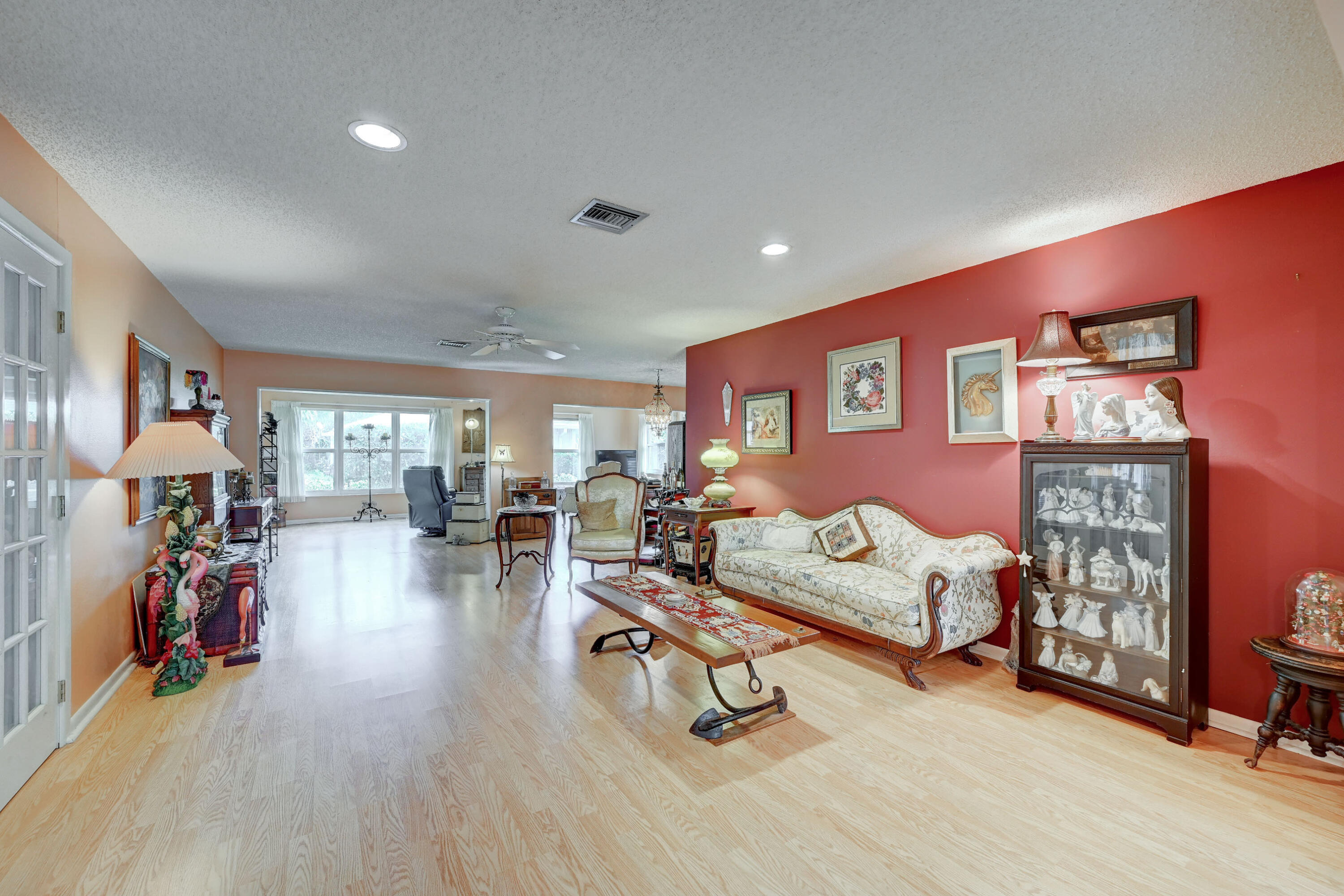 290 Del Rio Boulevard Boca Raton, FL 33432 - Photo 6 of 36 GREAT ROOM