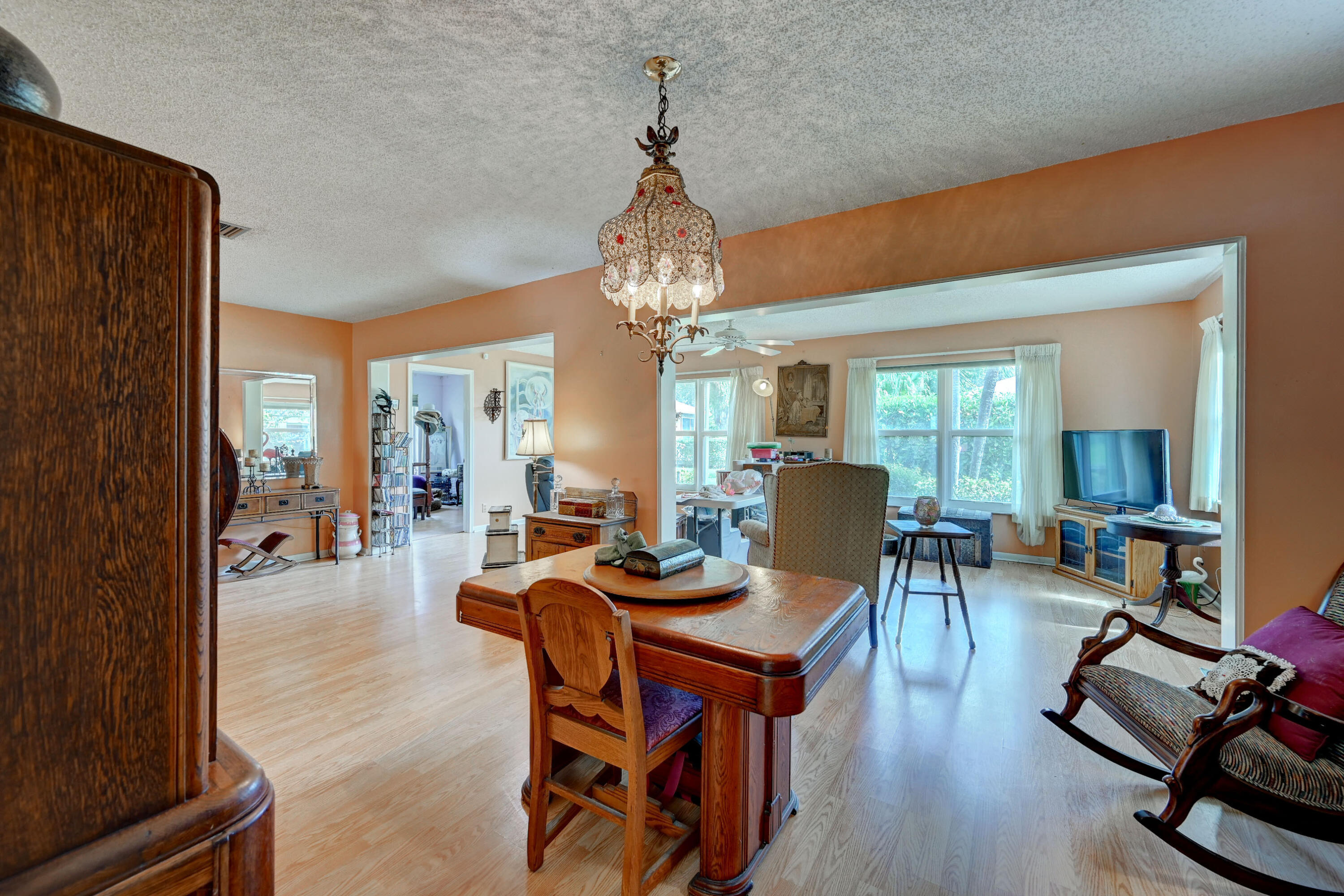 290 Del Rio Boulevard Boca Raton, FL 33432 - Photo 9 of 36 DINING AREA