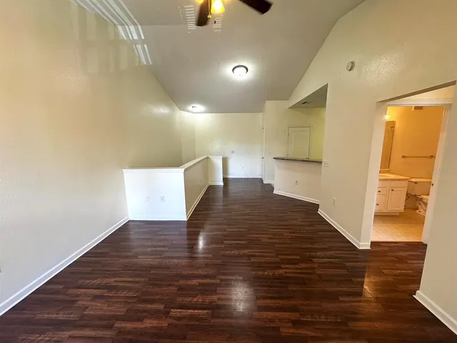 $1,400 | 17952 Villa Creek Drive, Tampa, FL 33647