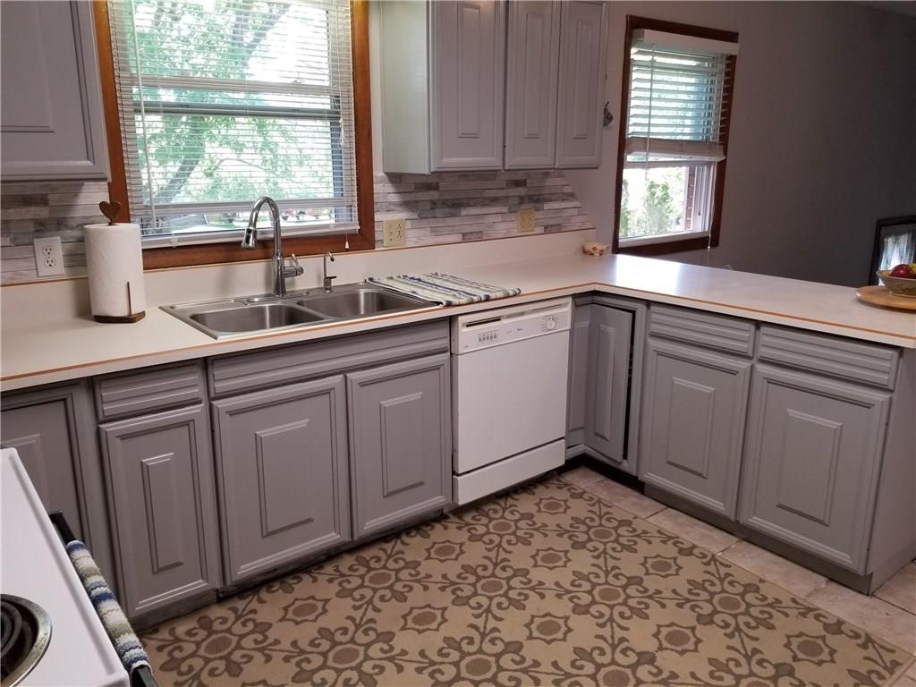 5755 Fairlee Road Anderson, IN 46013 - Photo 9 of 23 Gallery Image 9