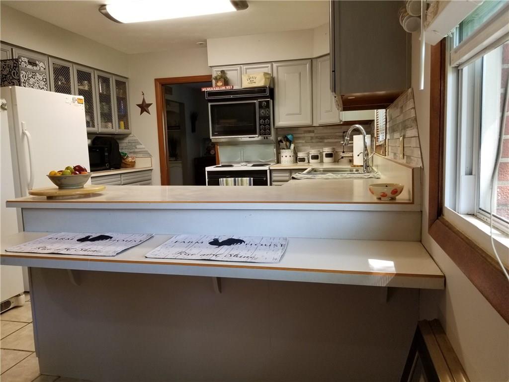 5755 Fairlee Road Anderson, IN 46013 - Photo 10 of 23 Gallery Image 10