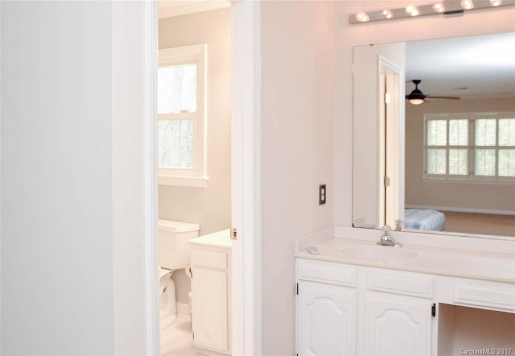 7116 Potter Road Matthews, NC 28104 - Photo 16 of 24 Gallery Image 16