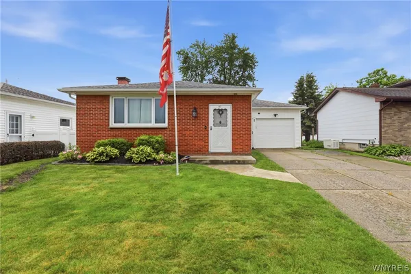 $239,900 | 87 Bronx Drive, Cheektowaga, NY 14227
