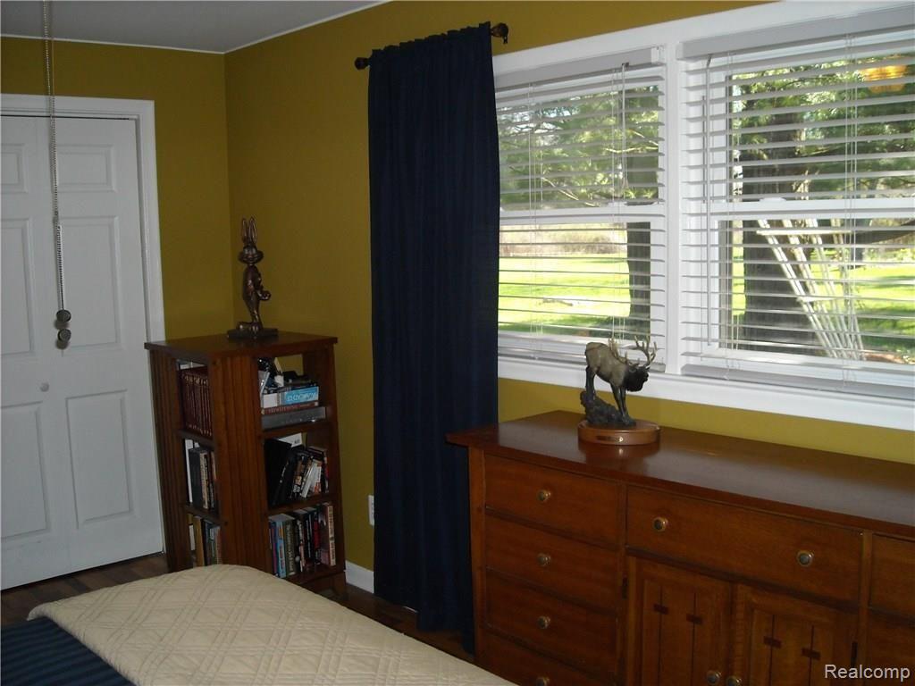 2133 South Lapeer Road Lapeer, MI 48446 - Photo 27 of 35 DSCN1034.JPG