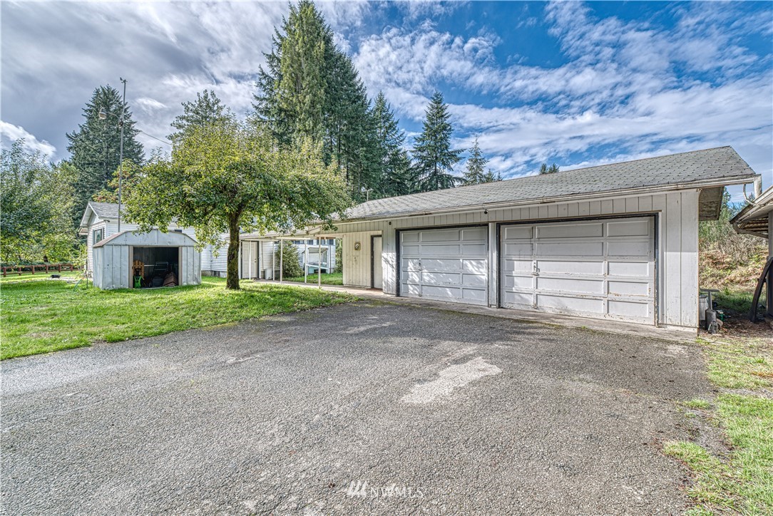 1823 Southeast Cedar Road Port Orchard, WA 98367 - Photo 2 of 32 Gallery Image 2