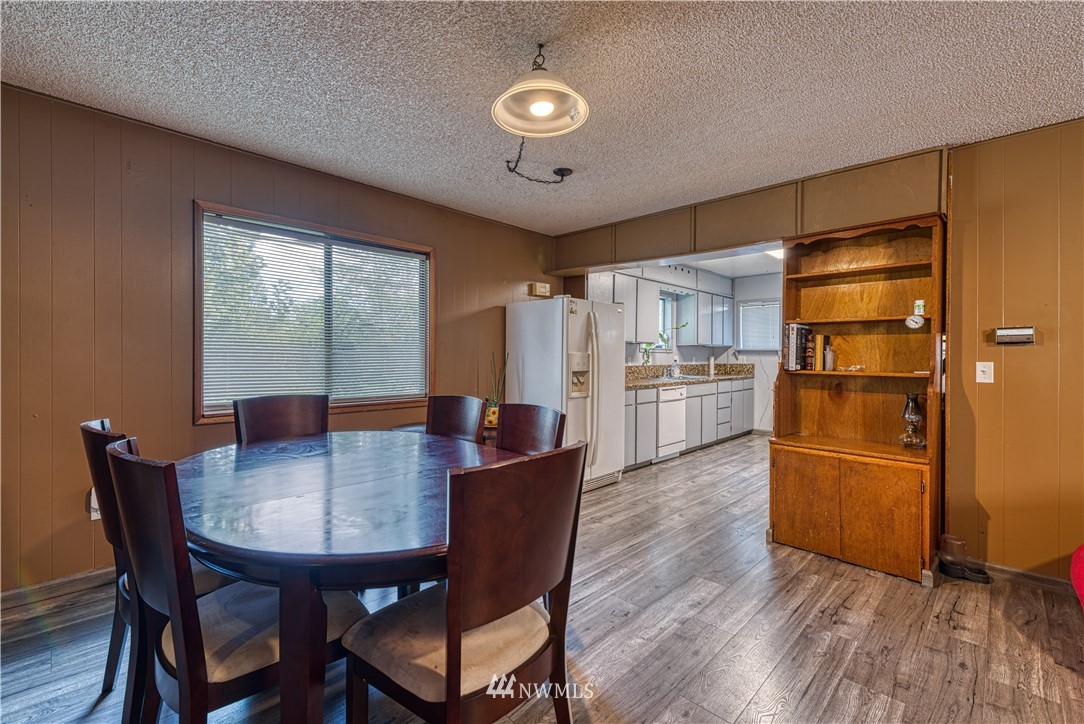 1823 Southeast Cedar Road Port Orchard, WA 98367 - Photo 19 of 32 Gallery Image 19