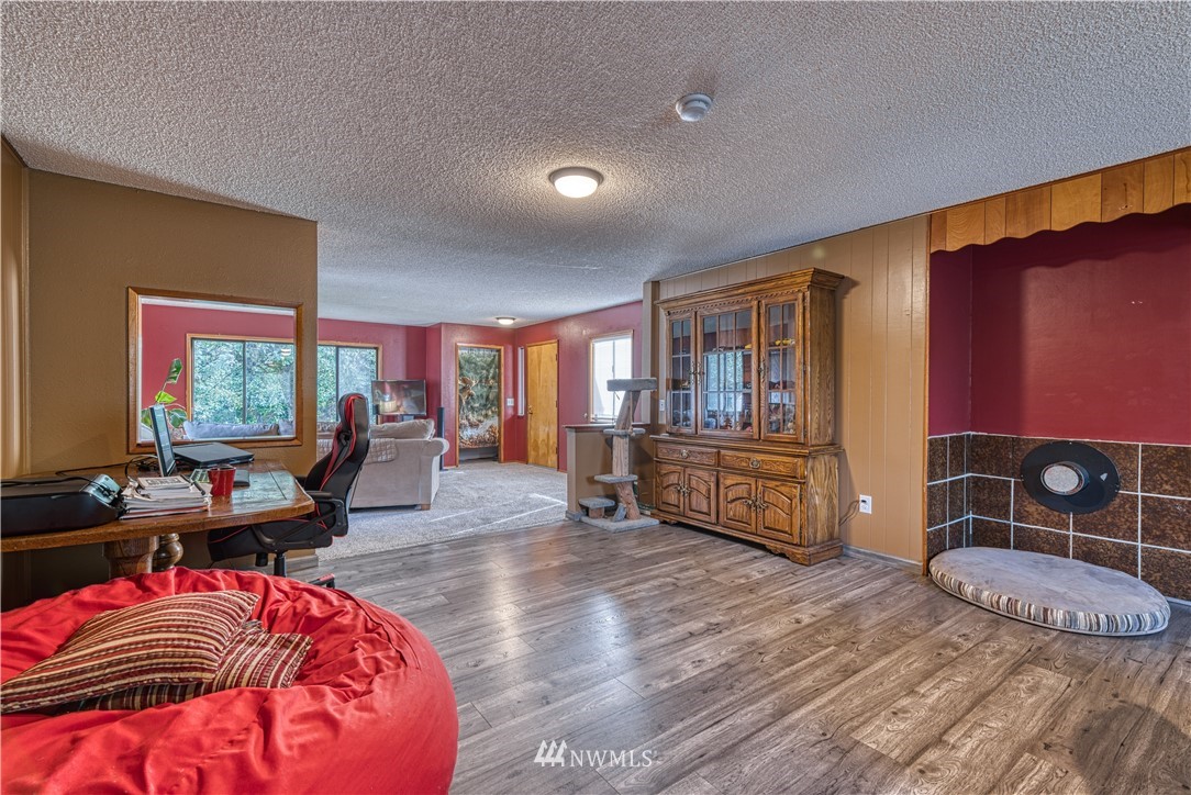 1823 Southeast Cedar Road Port Orchard, WA 98367 - Photo 26 of 32 Gallery Image 26